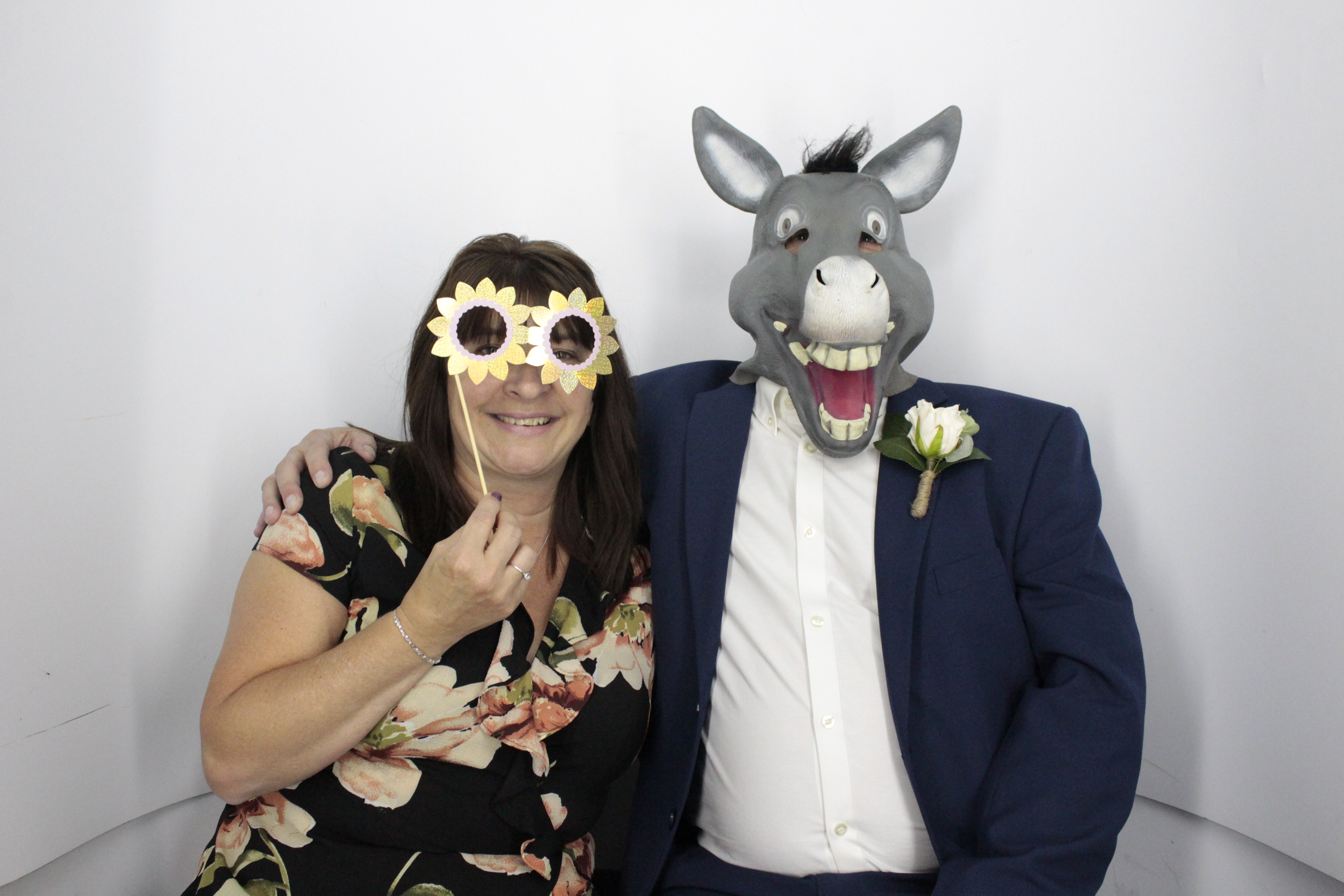Ian & Angie’s wedding  | View more photos from the event at gallery.myphotoboothexperience.co.uk/u/MyPhotoBoothExperienceLtd/Ian-Angie’s-wedding